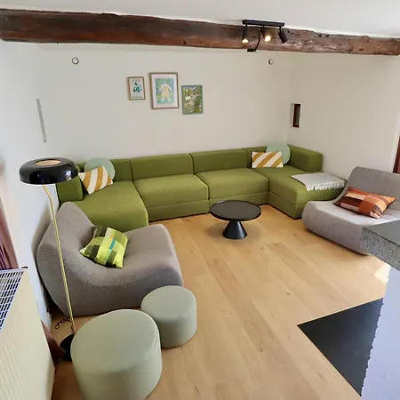 Holiday home Holy Gites 16 Palenge