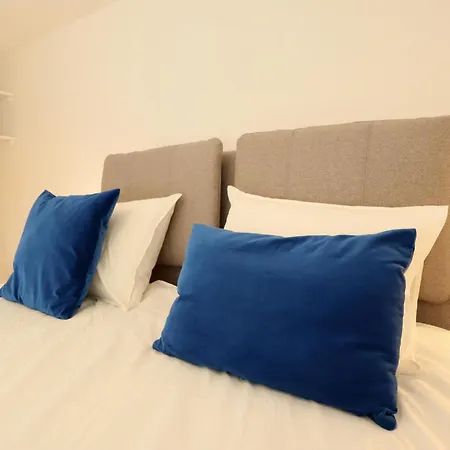 Holiday home Holy Gites 16 Palenge