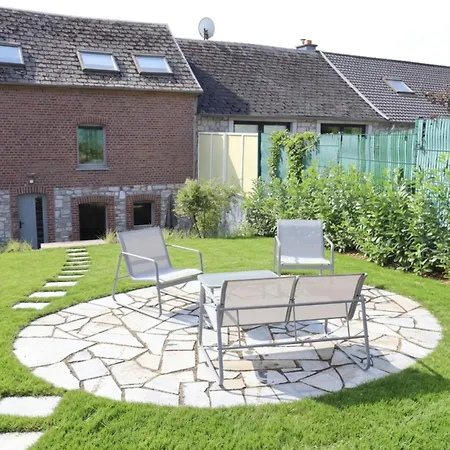 Holy Gites 16 Holiday home Palenge